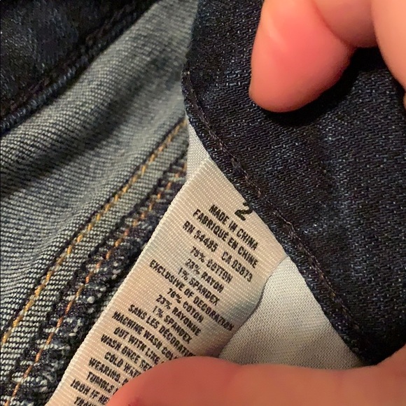 Citt off stretchy shorts - Picture 3 of 4